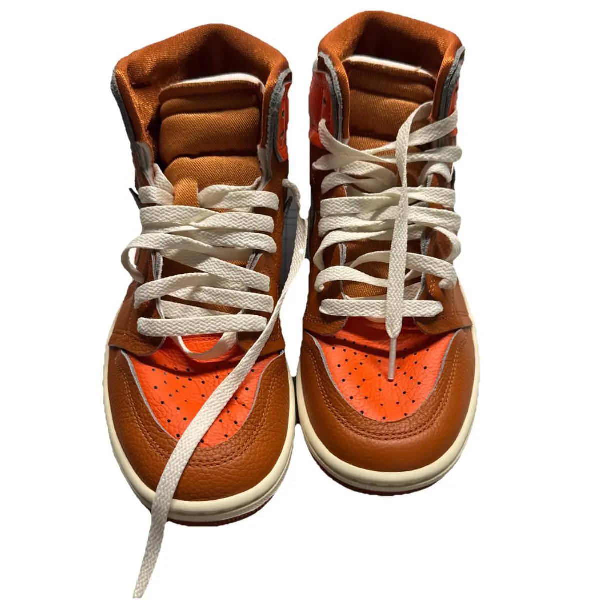 Nike shoes - 1 - FB9891 - Orange 1