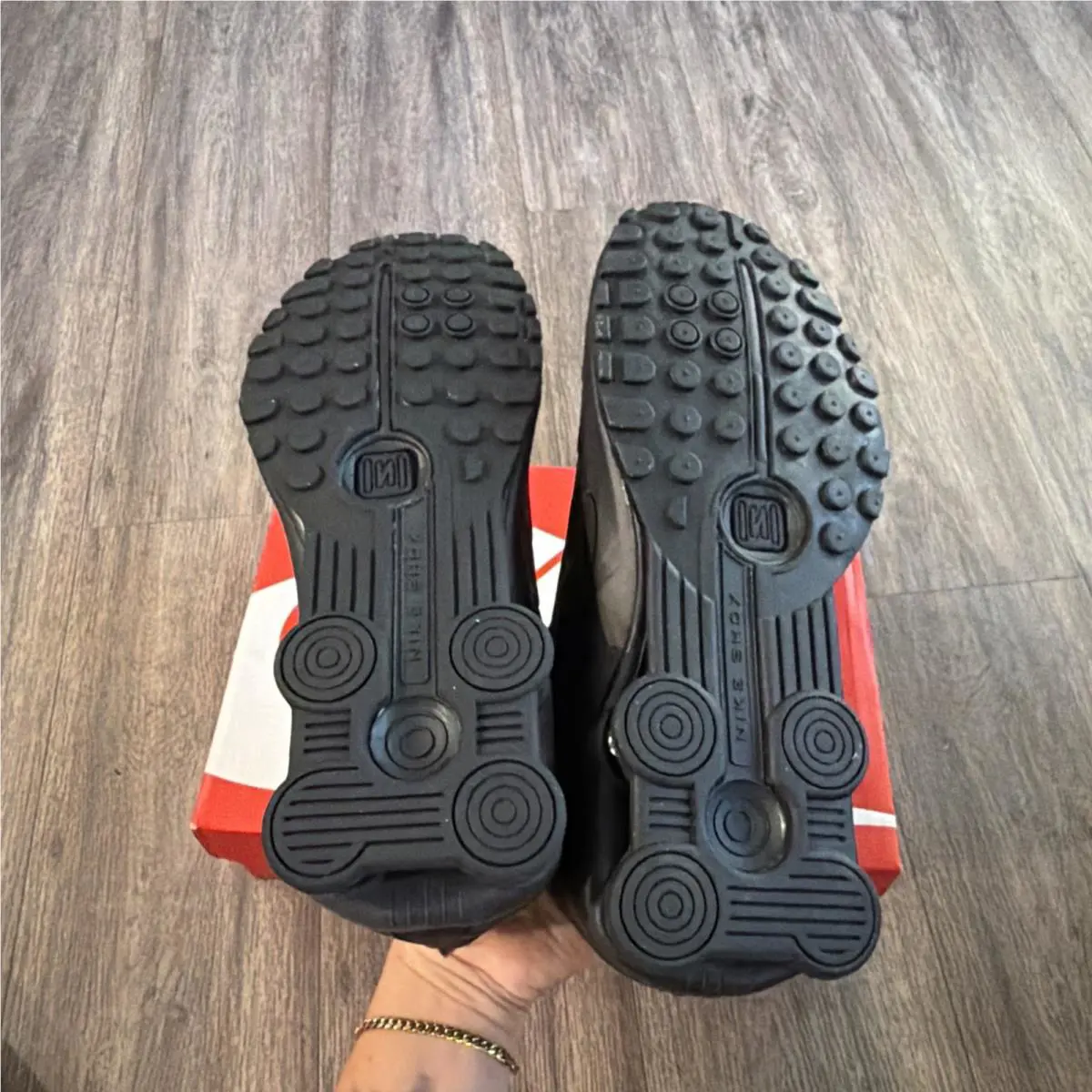 Nike shoes - Black (UPC: 197859087143) 6