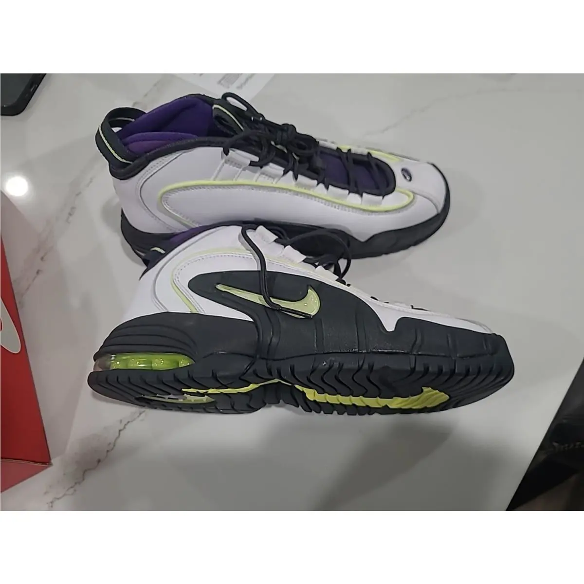 Nike shoes - White 0