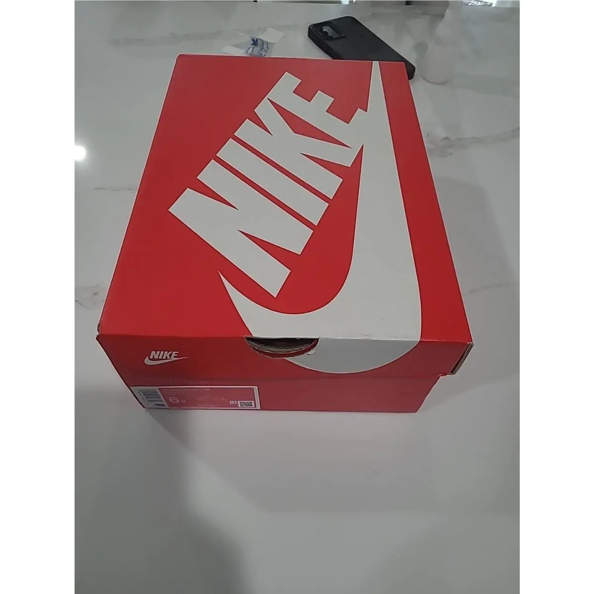 Nike shoes - White 3