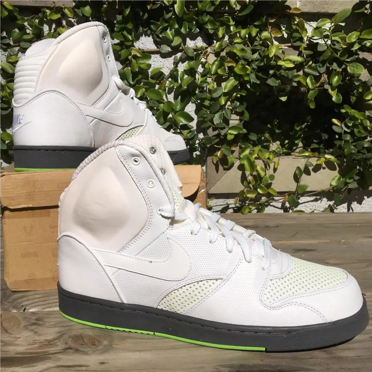 Nike shoes - RT1 High - High - 354034-100 - White 0