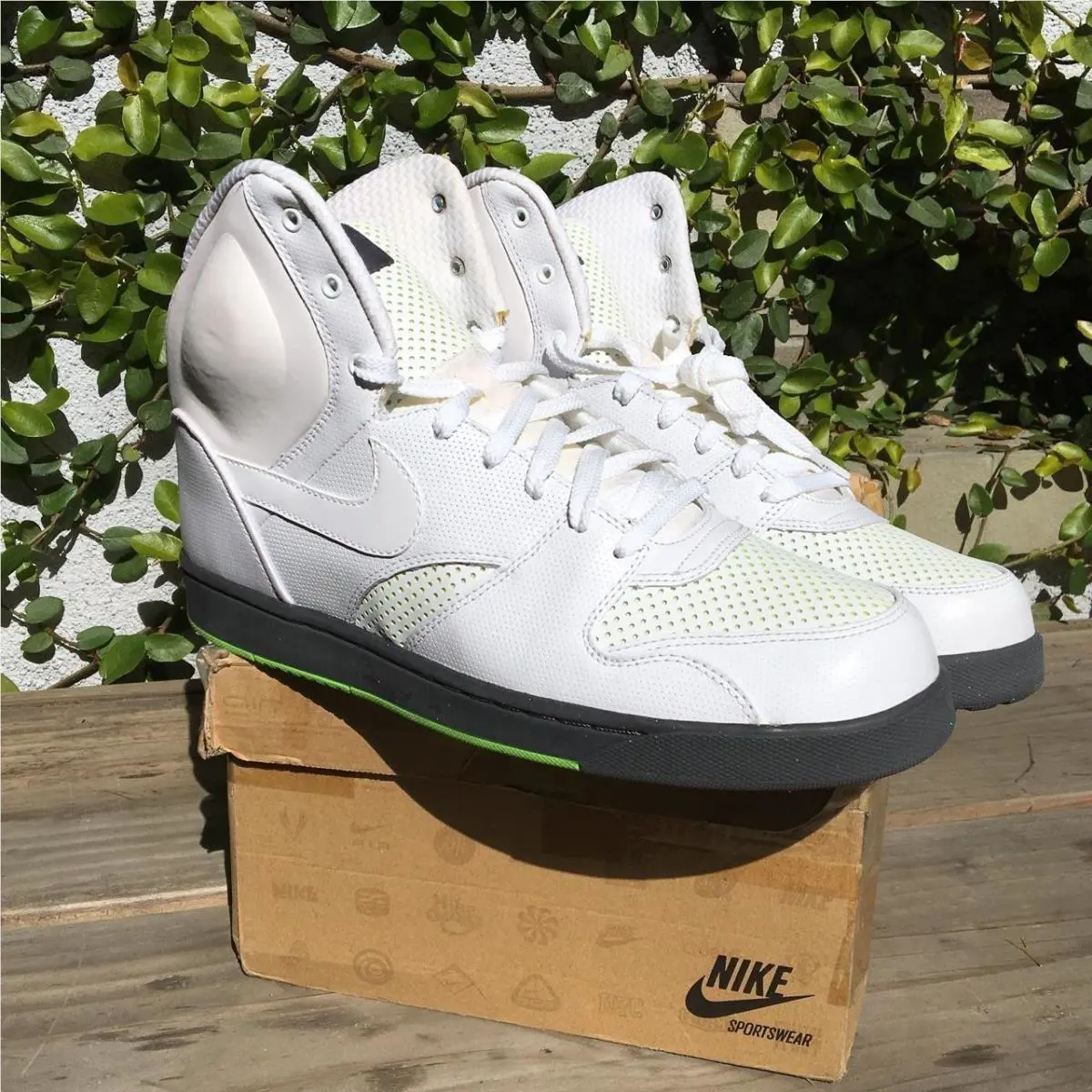 Nike shoes - RT1 High - High - 354034-100 - White 1