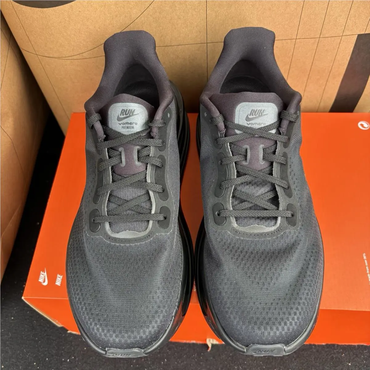 Nike shoes - Nike Air Zoom Vomero 5 - IQ0627-001 - Black and White 2