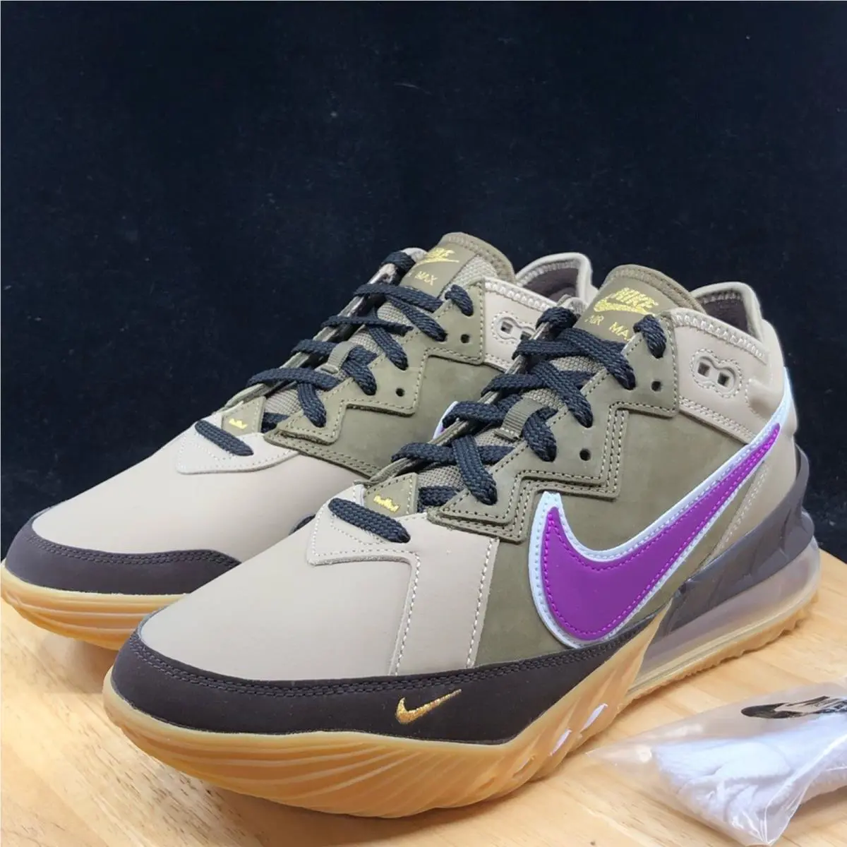 Nike shoes - Green 0