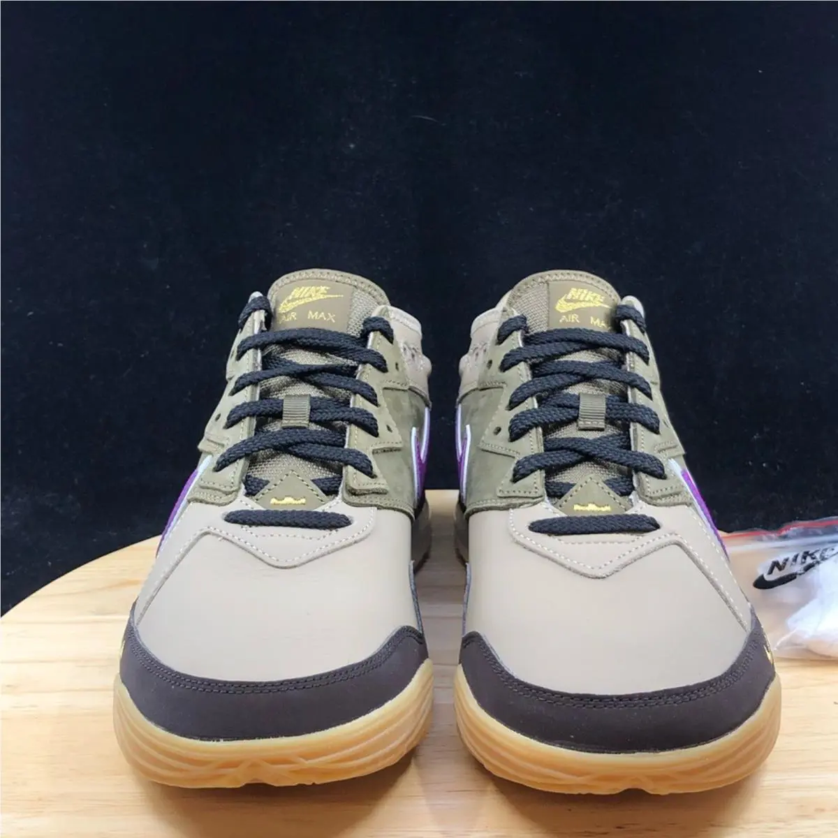 Nike shoes - Green 1