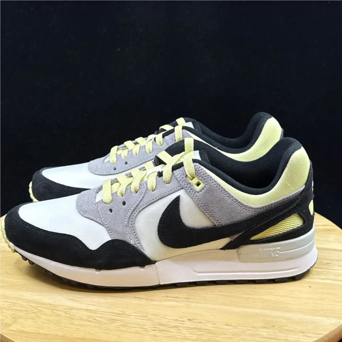 Nike shoes - Black 5
