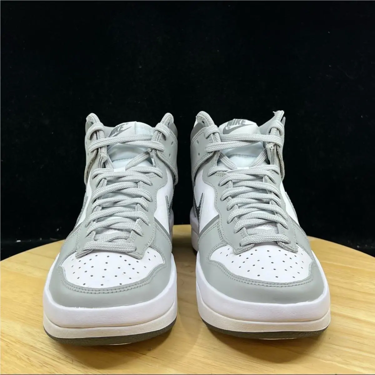 Nike shoes - White 1