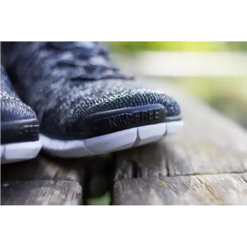 Nike shoes - Nike Free Chukka - Free Chukka - 639700-001 - Black 2