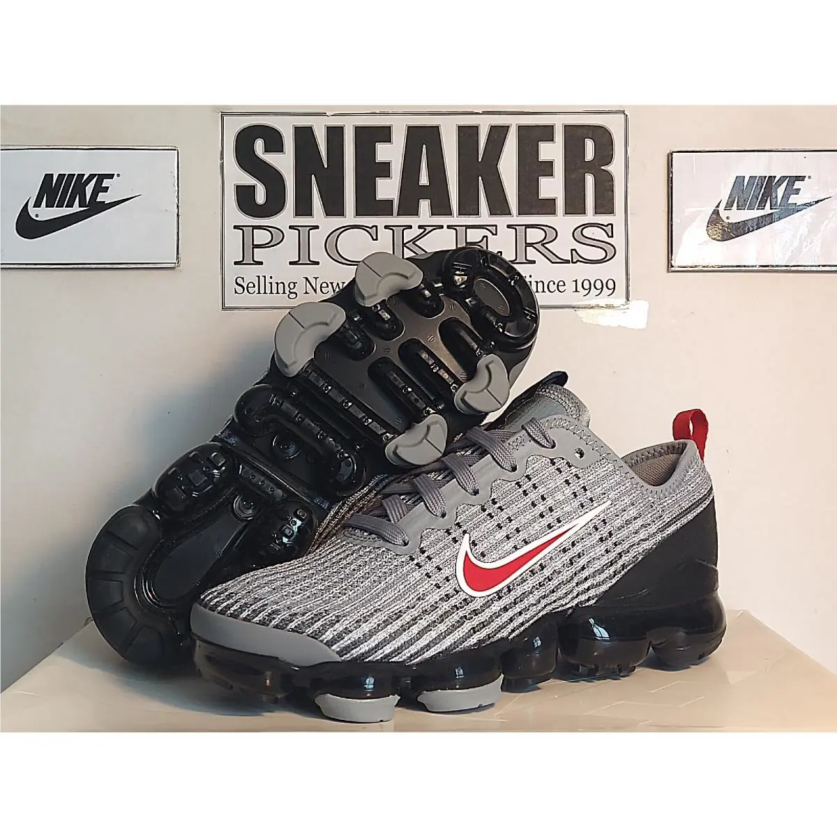 Nike shoes - Gray (UPC: 193654849566) 16