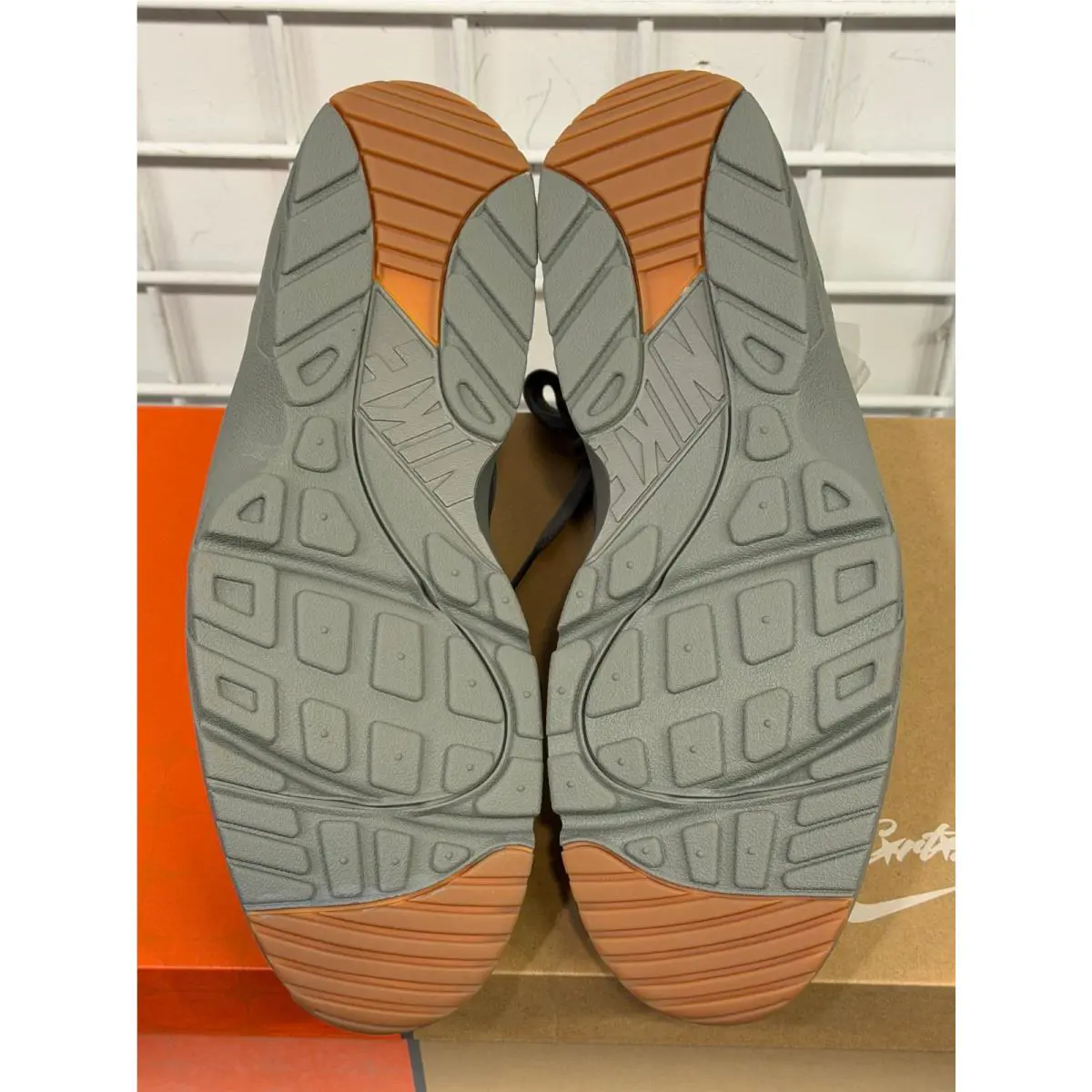Nike shoes - Nike Air Huarache - Air Huarache - Gray 4