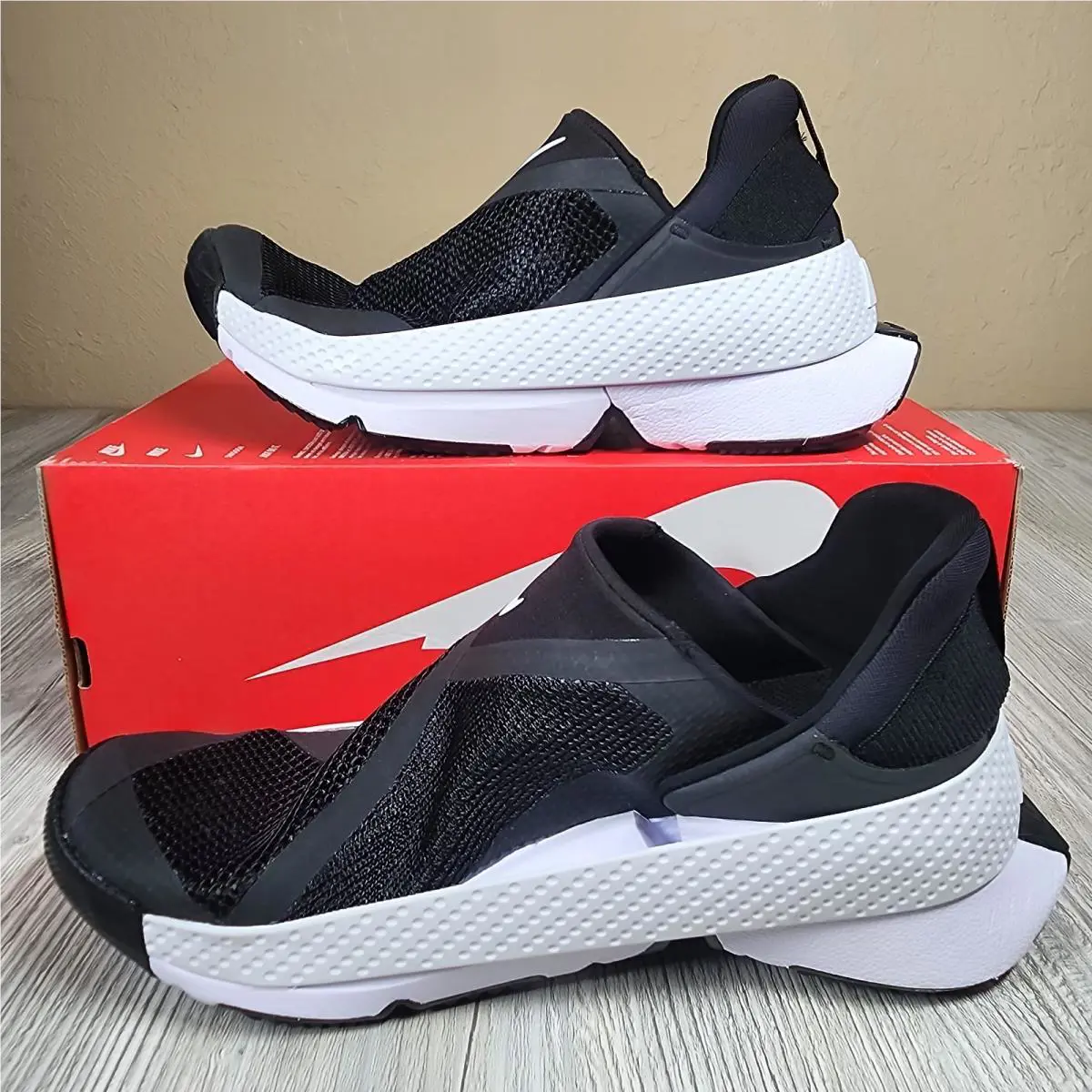 Nike shoes - Black 0