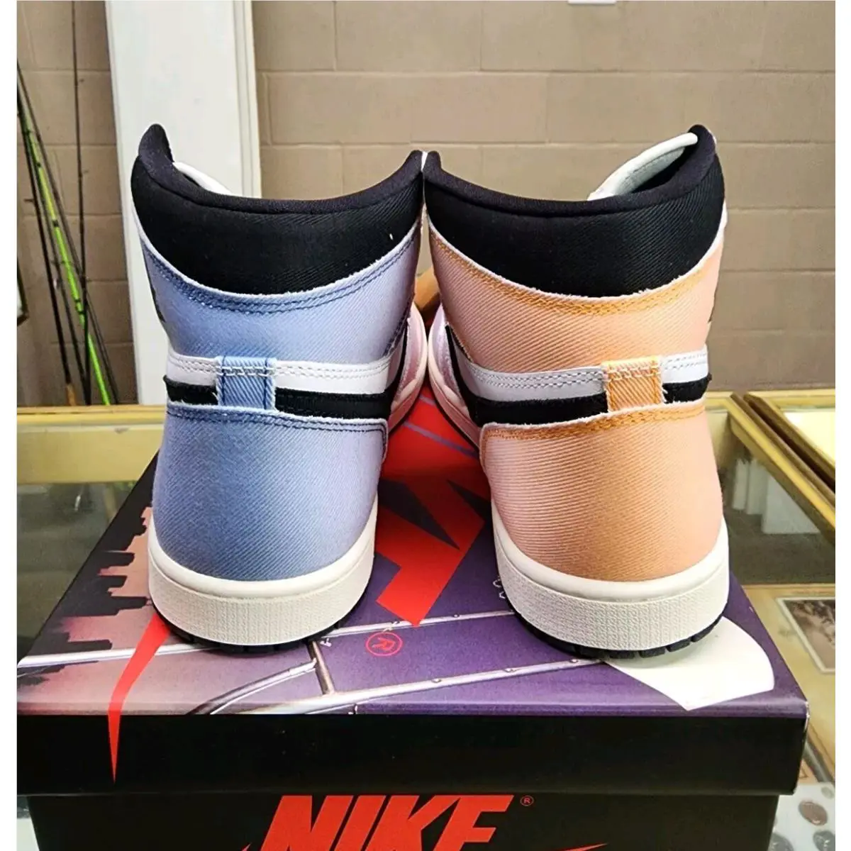 Nike shoes - Air Jordan Retro - Air Retro - Orange 1