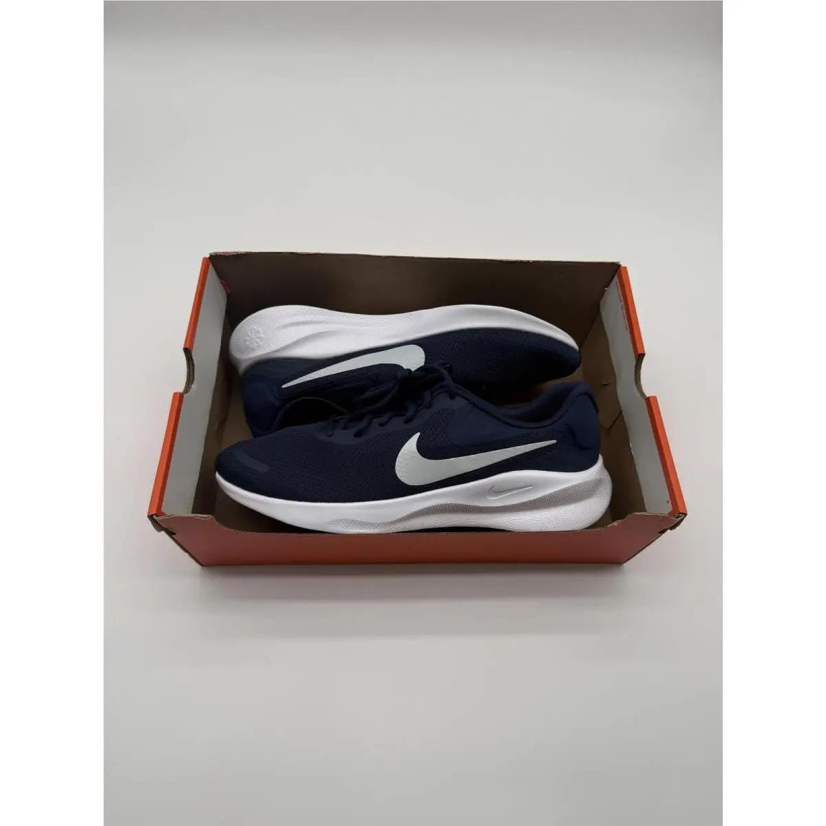 Nike Revolution 7 Shoes Men`s Size 13 Navy White Running Comfort FB2207 400