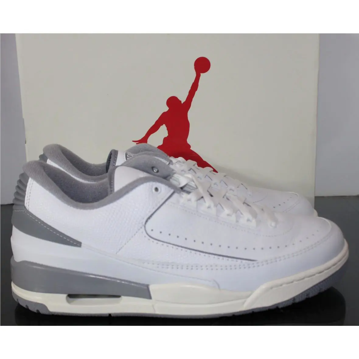 Nike shoes - White 2