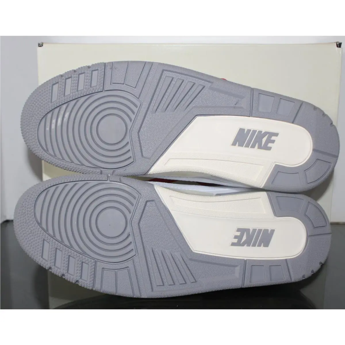 Nike shoes - White 7