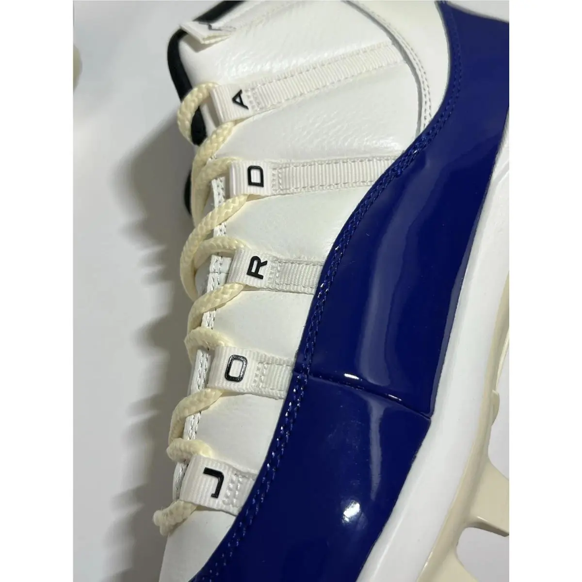 Nike shoes - Air Jordan 11 - Air - HM7326-100 - White (UPC: 197602834819) 9