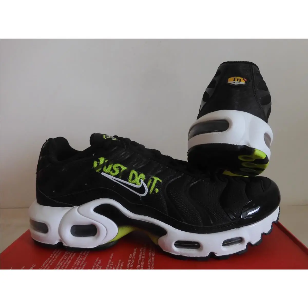 Nike shoes - Nike Air Max Plus - Air Max Plus - Black (UPC: 195239829802) 1
