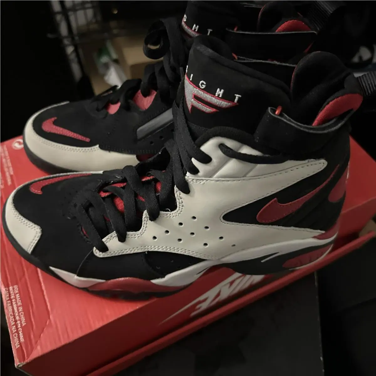 Nike shoes - Nike Air Maestro II LTD - Black (UPC: 0887226245732) 0