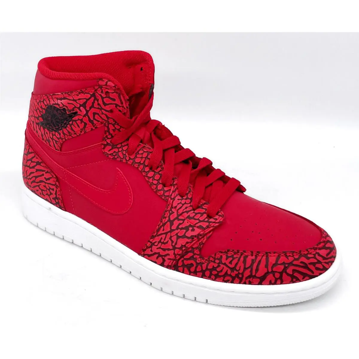 Nike Air Jordan 1 Retro High Size 10.5 Mens Red Elephant Print 839115-600