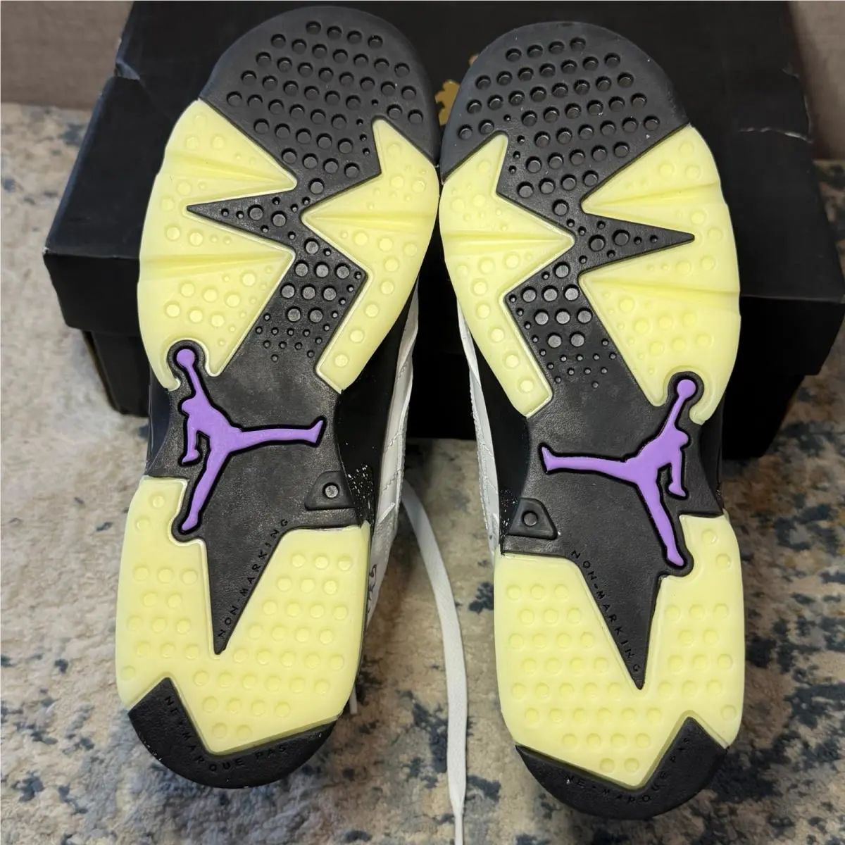 Nike shoes - DZ5577109 - DZ5577-109 - White Black Purple 1