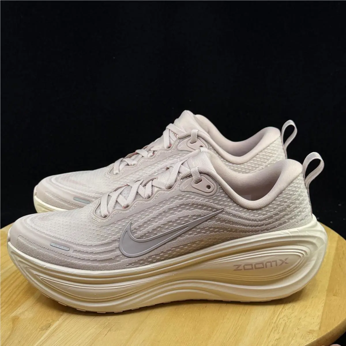 Nike shoes - Beige 0
