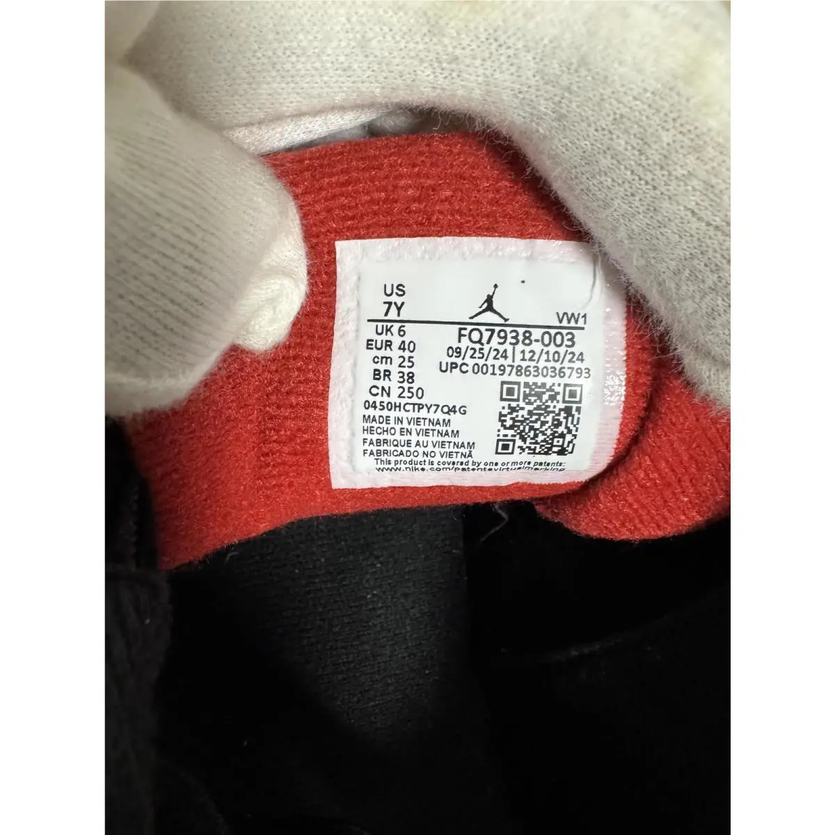 Nike shoes - Jordan FQ7938-003 - Black 11