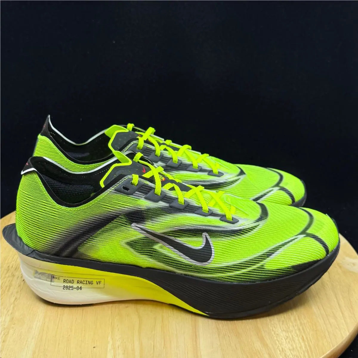 Nike shoes - Green 3