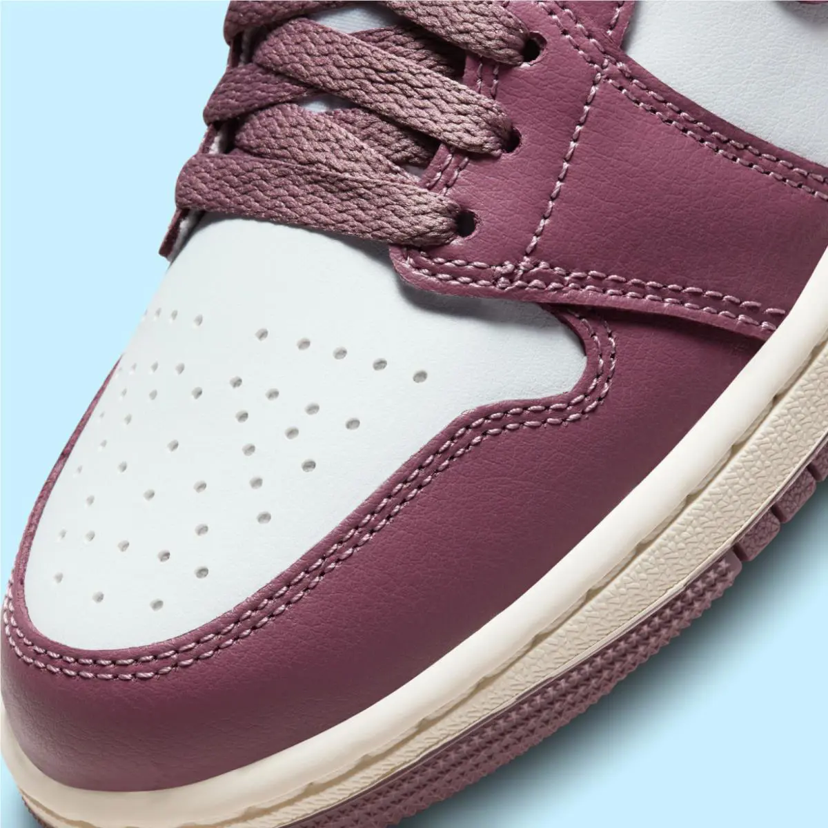 Nike shoes - Air Jordan 1 - Air - Purple 5