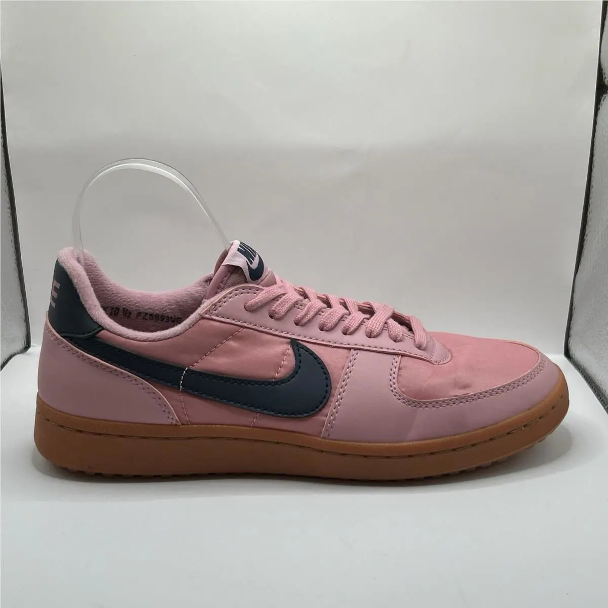 Nike shoes - Pink (UPC: 00197602578737) 12