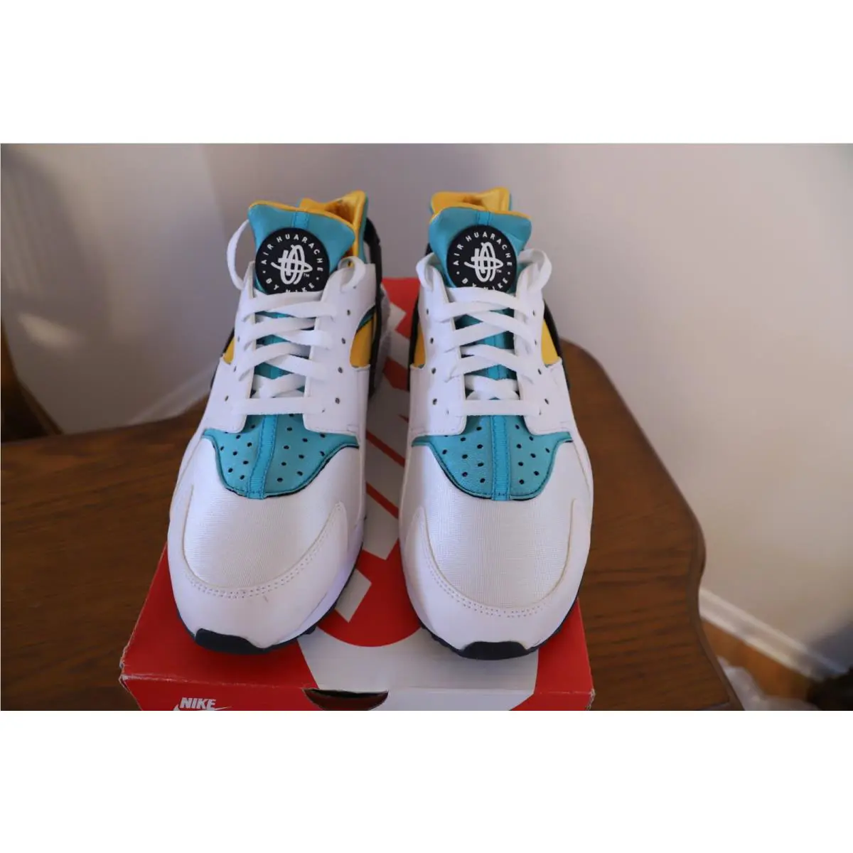 Nike shoes - Nike Air Huarache - Air Huarache - 318429 137 - White 0