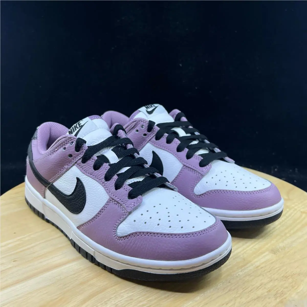 Nike shoes - Pink 2