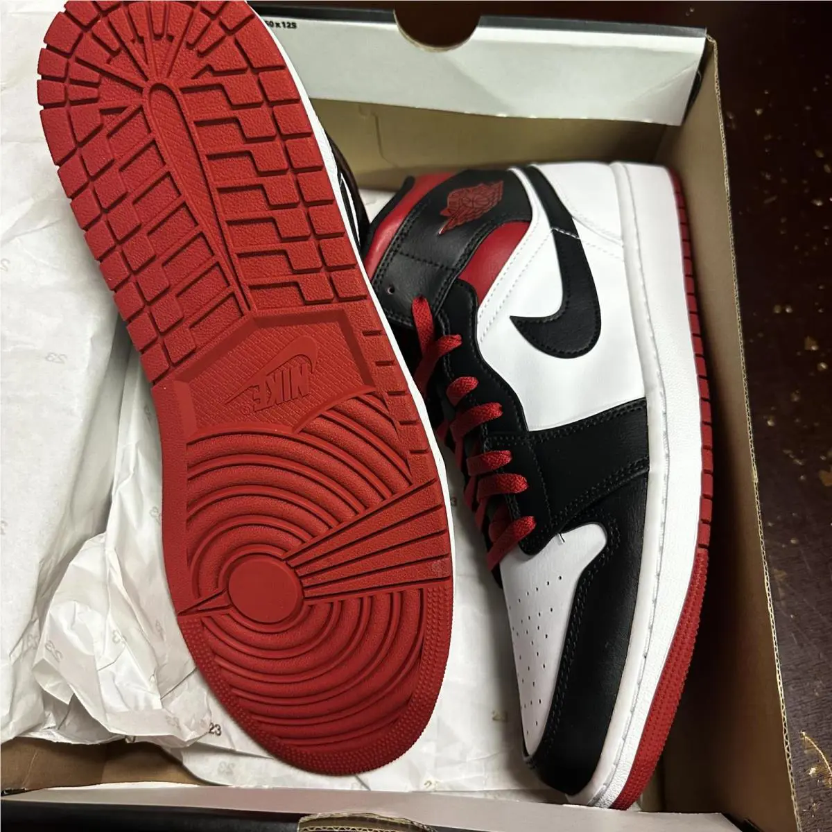 Nike shoes - Black 1