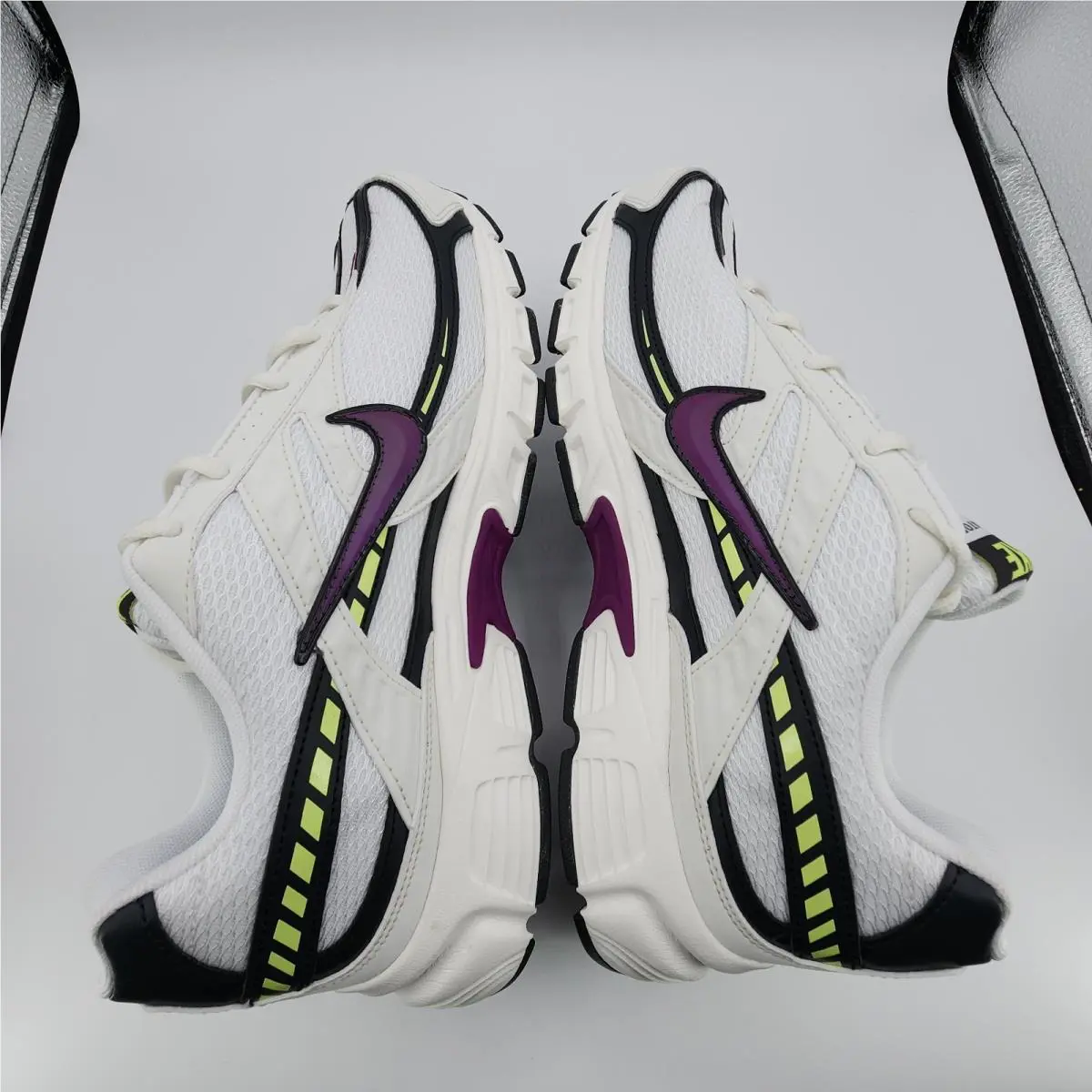 Nike shoes - Nike Initiator - Initiator - IB8913-100 - White 8