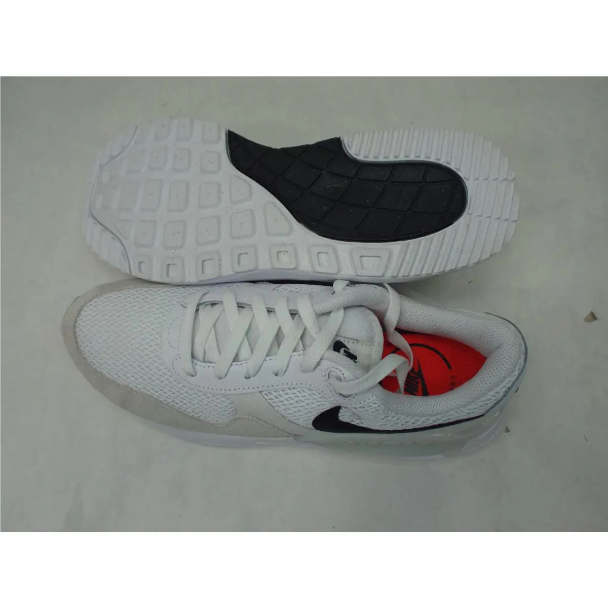 Nike shoes - Air Max Heel Compression System - DM9538-100 - White 1