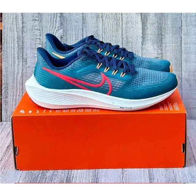 Nike shoes - Multicolor (UPC: 196151812811) 0