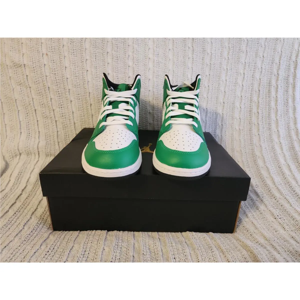 Nike shoes - Air Jordan 1 Mid - Air Mid - Green 1