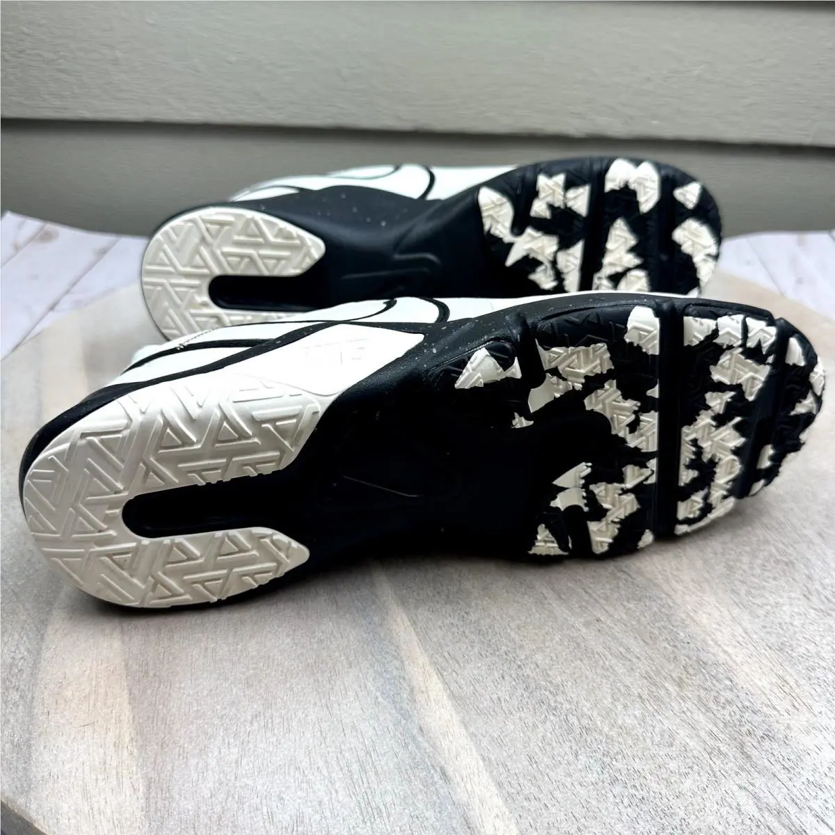 Nike shoes - Nike Legend Essential 2 - Legend Essential - CZ3668-100 - White, Manufacturer: Sail/Metallic Copper Coin/Black 7