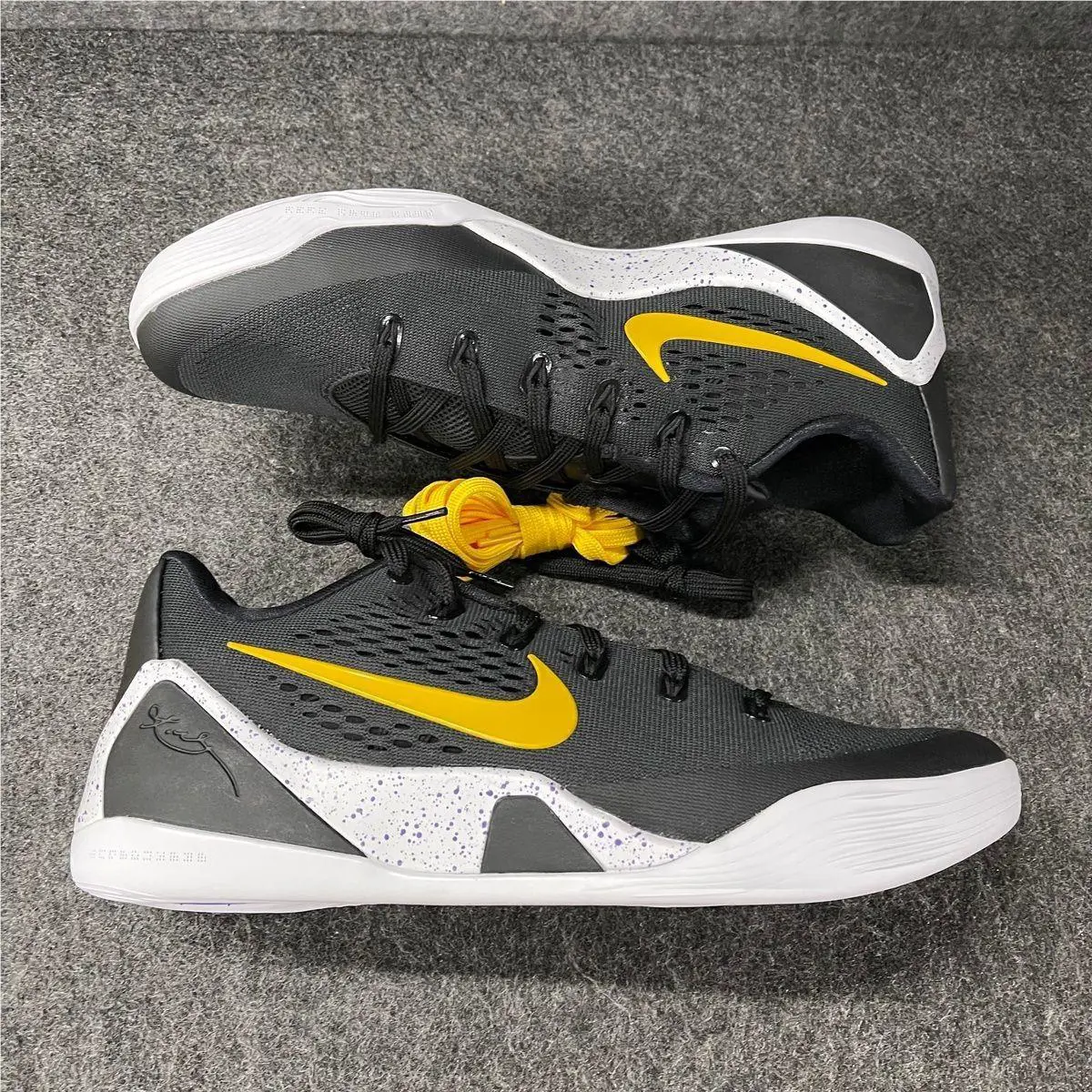 Nike shoes - VS190700 - vs-190700 - Black (UPC: 198484452771) 2