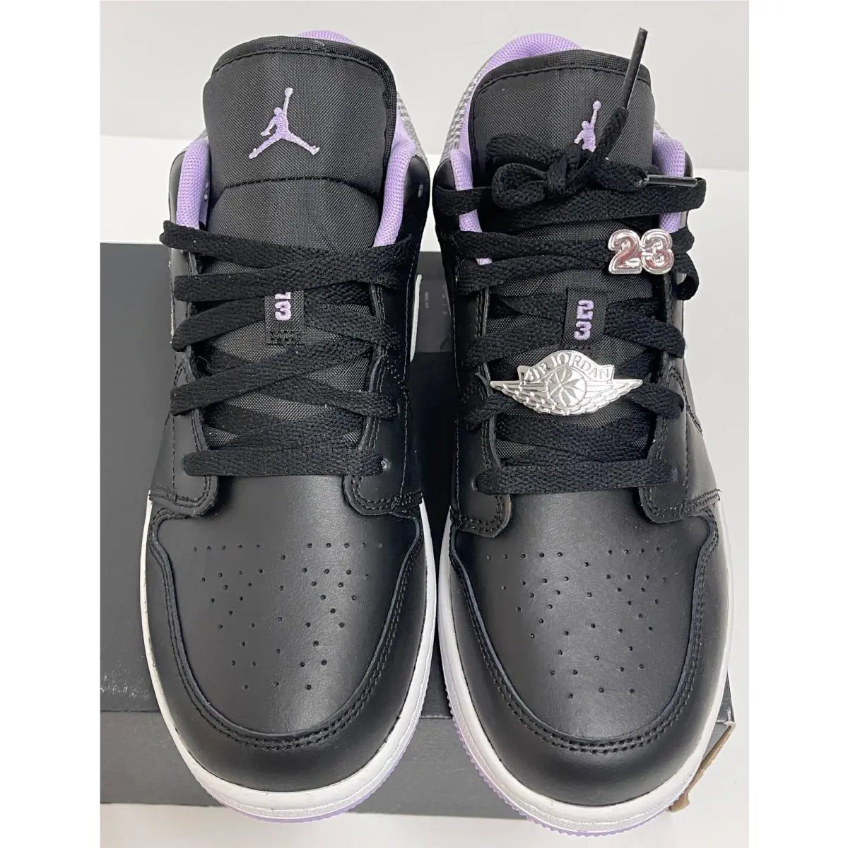 Nike shoes - 1 LOW SE GS - LOW - HOUNDSTOOTH (UPC: 195242851890) 2