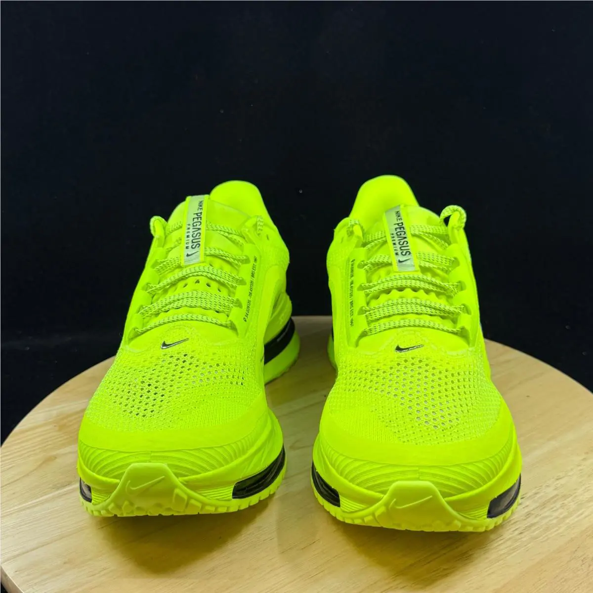 Nike shoes - Green 0