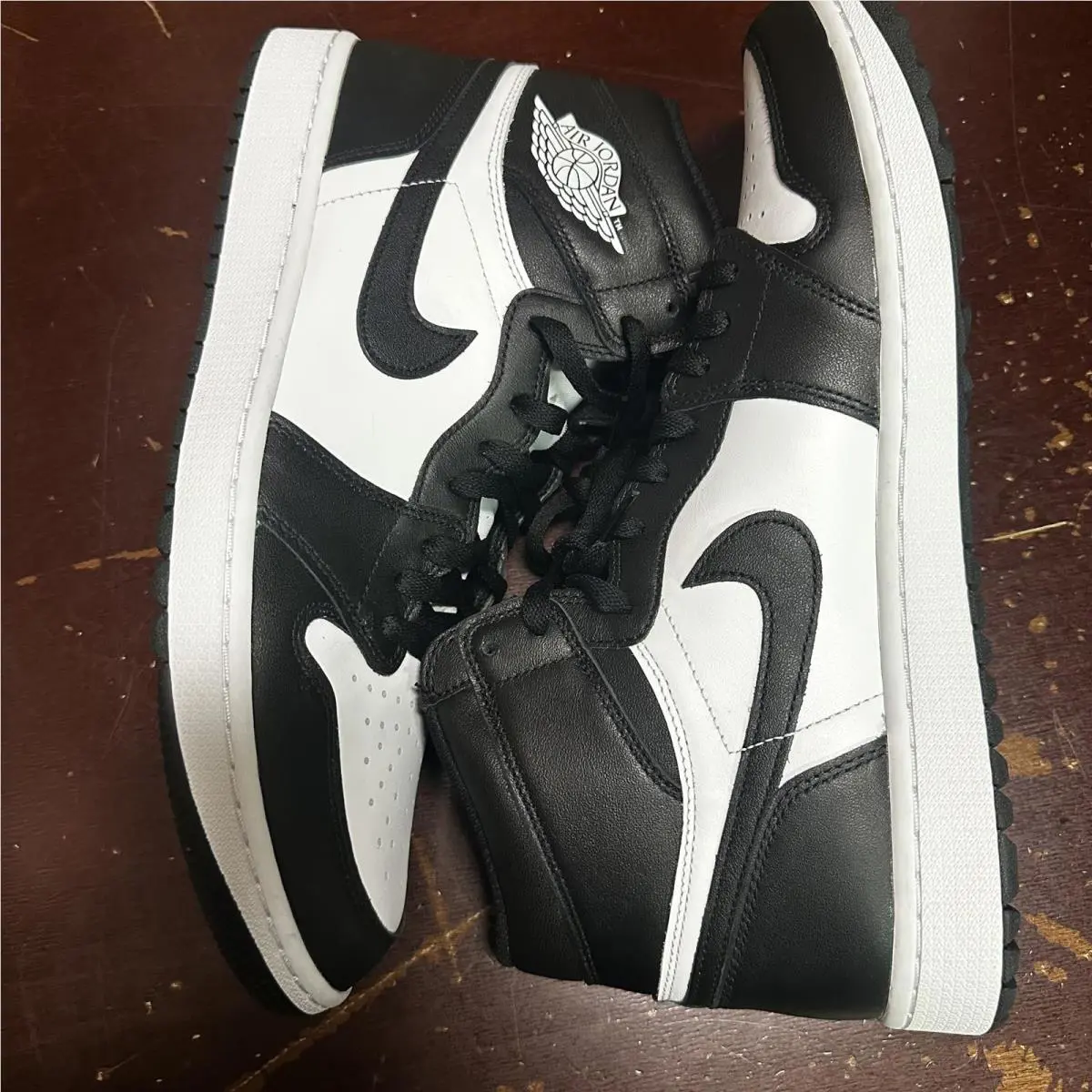Nike shoes - Black 1