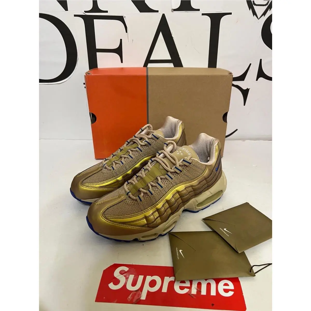 Nike shoes - Nike Air Max 95 - Air Max - 312835-741 - Gold, Manufacturer: Metallic Gold/Varsity Royal/Linen/Net 2