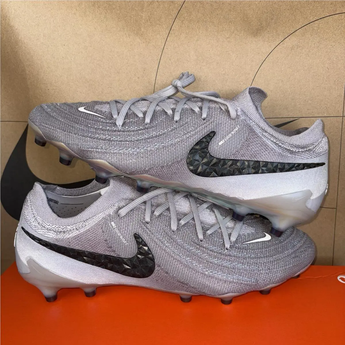 Nike shoes - HF4357001 - HF4357-001 - Gray 1