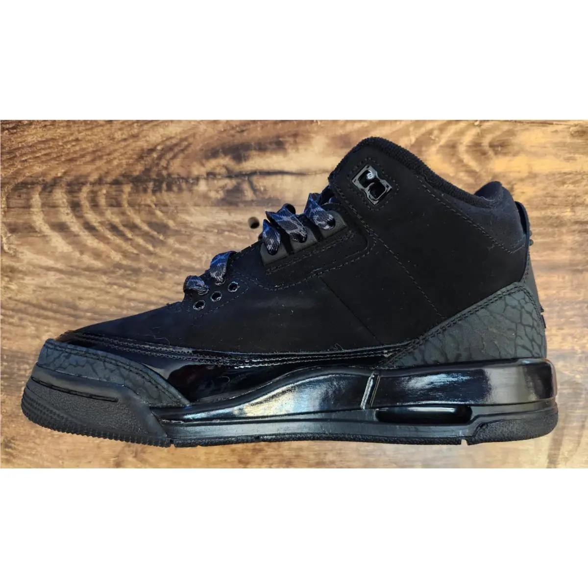 Nike shoes - Black 0