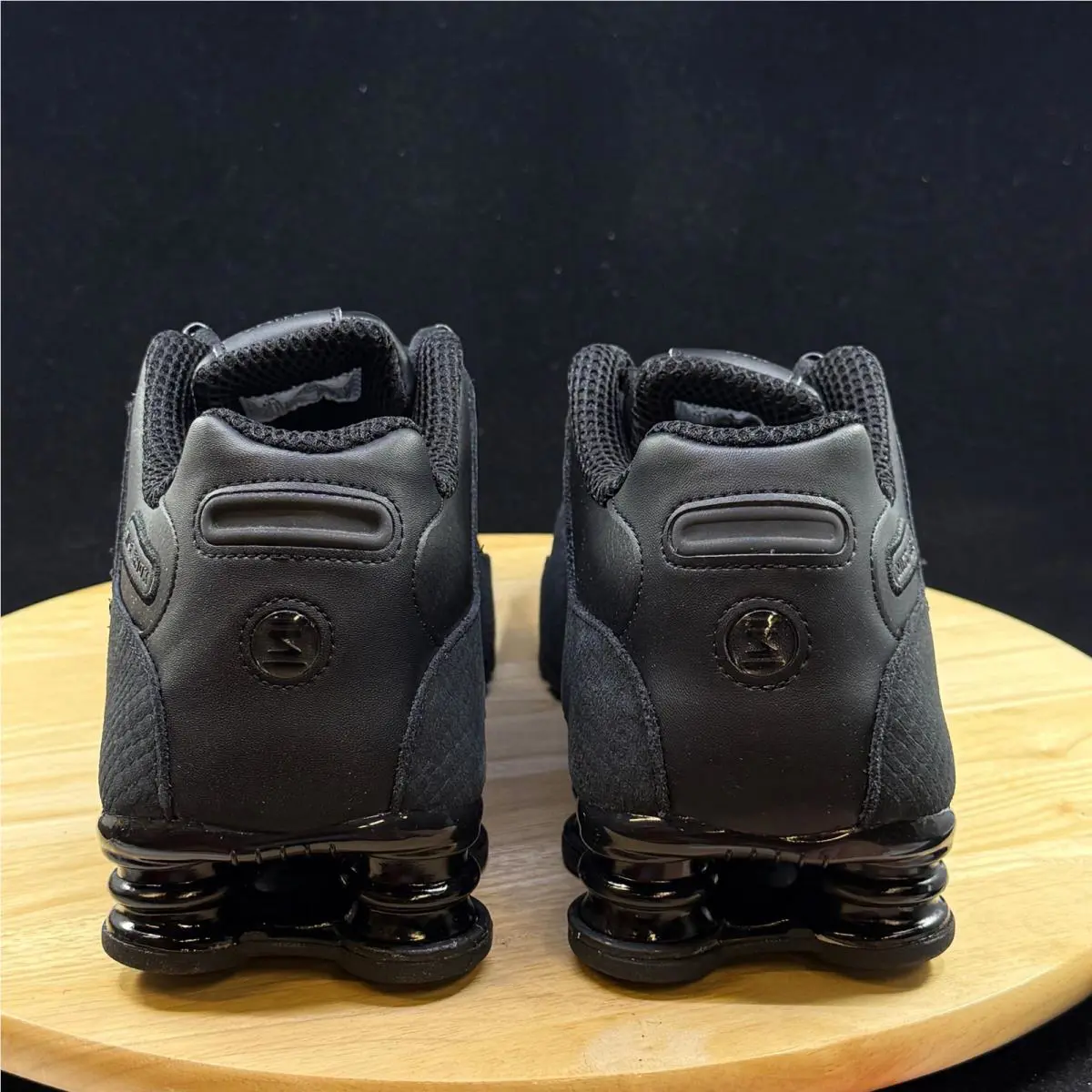 Nike shoes - Black 4