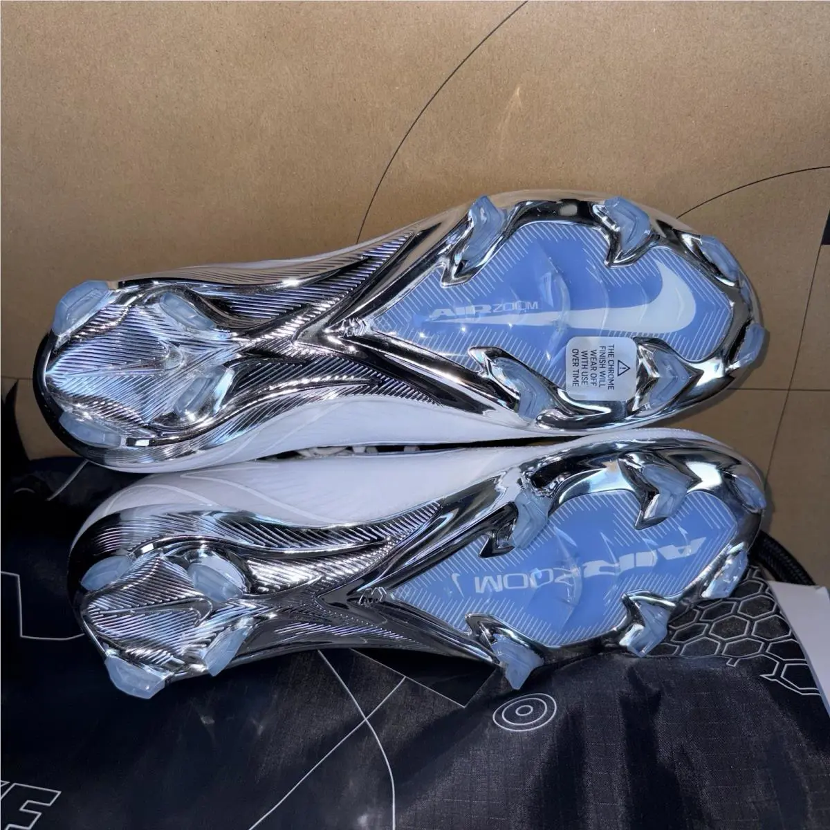 Nike shoes - Blue (UPC: 197864588772) 4