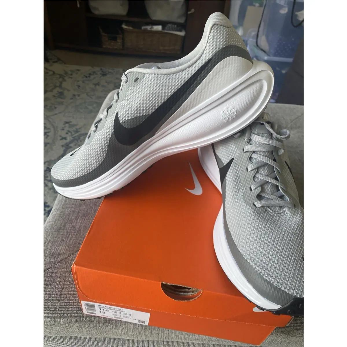 Nike shoes - Nike Revolution - Revolution - Gray 1