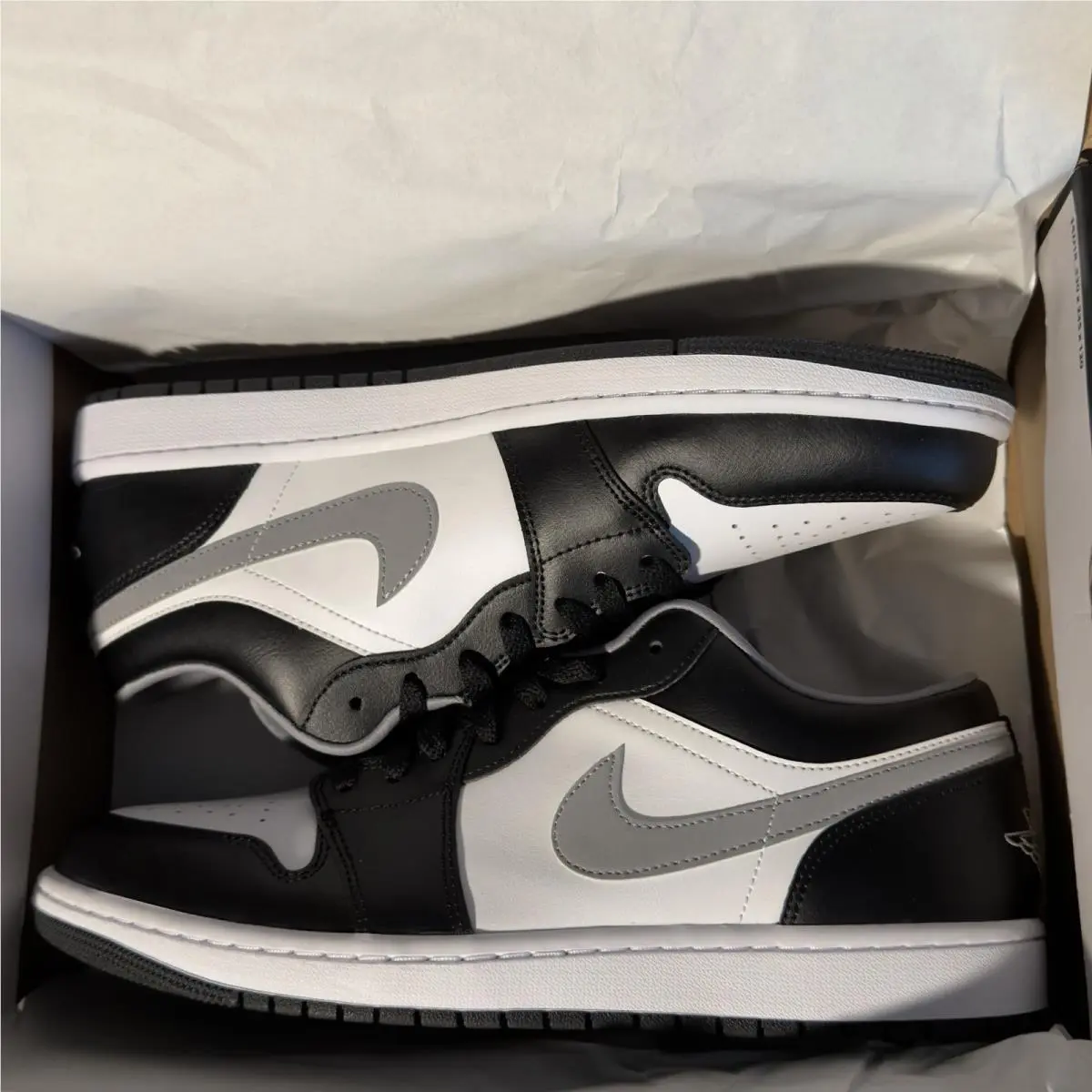 Nike shoes - Air Jordan 1 - Air - 553558-040 - Black (UPC: 0195238857493) 5