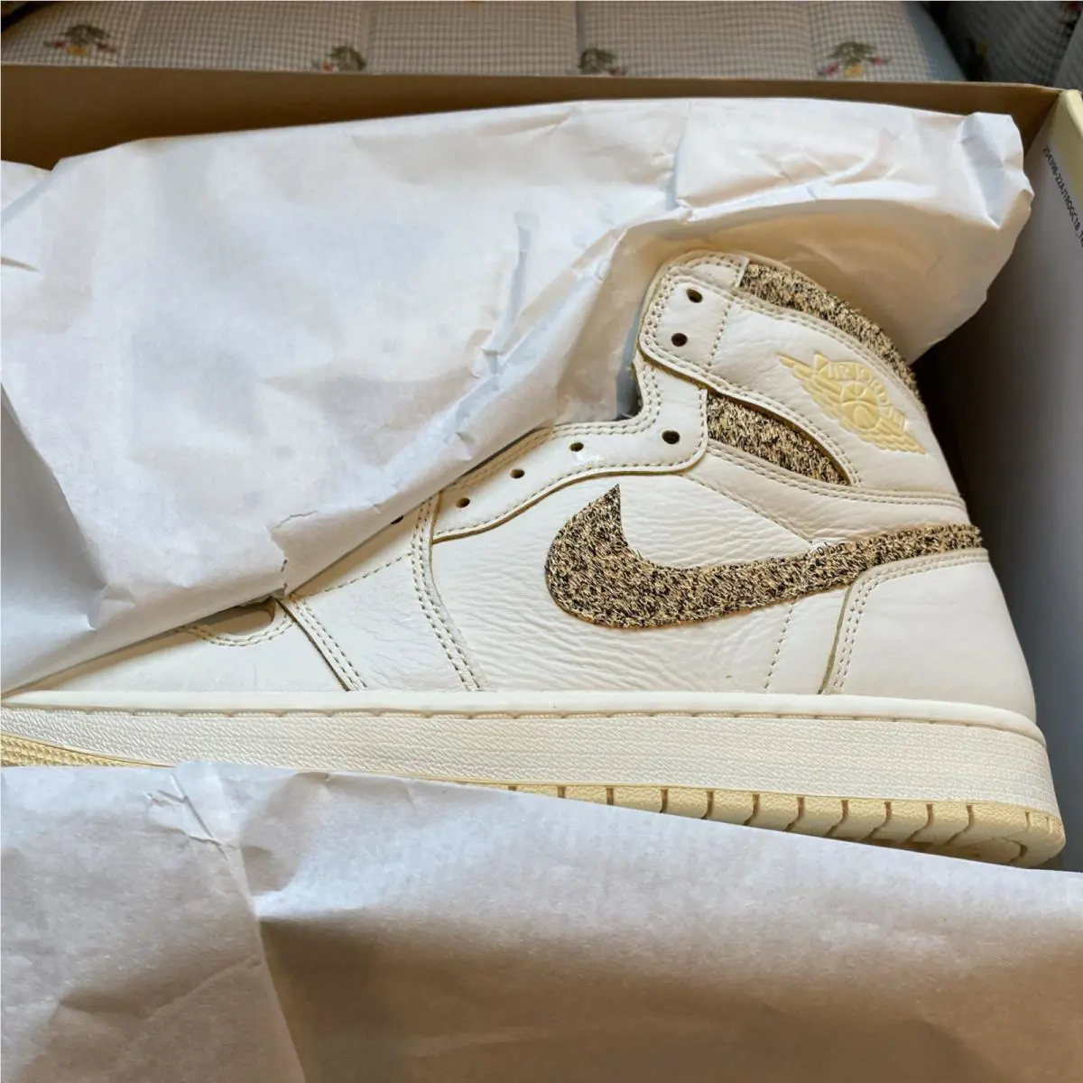 Nike shoes - Air Jordan 1 - Air - 1201B032-400 - White 1