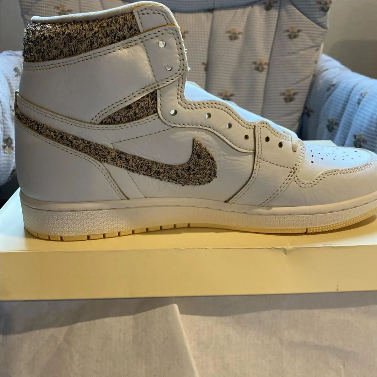 Nike shoes - Air Jordan 1 - Air - 1201B032-400 - White 4